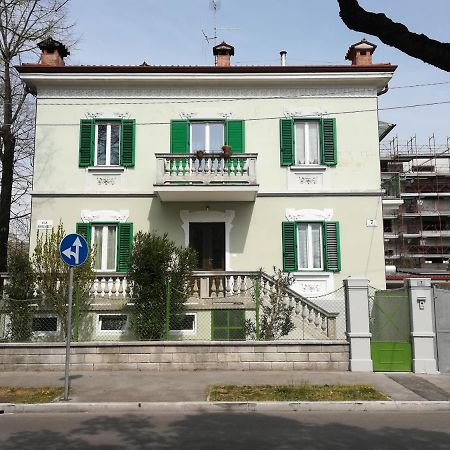 Gorizia Vacanze Appartamento In Villa Con Parcheggio Exteriör bild