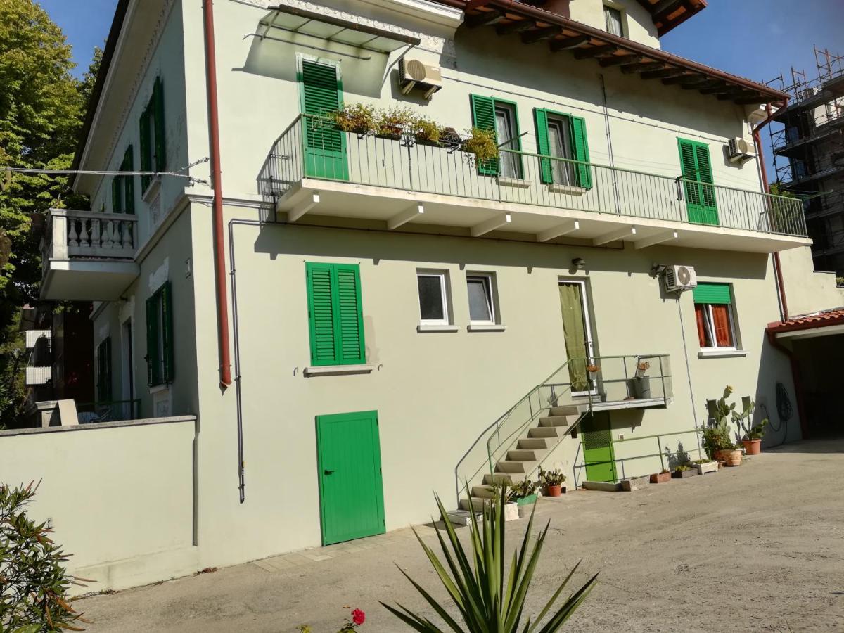 Gorizia Vacanze Appartamento In Villa Con Parcheggio Exteriör bild